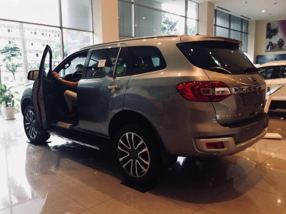 Ford Everest Titanium 2.0L 4x4 AT 2018 - Bán ô tô Ford Everest Titanium 2.0L 4x4 AT sản xuất năm 2018 