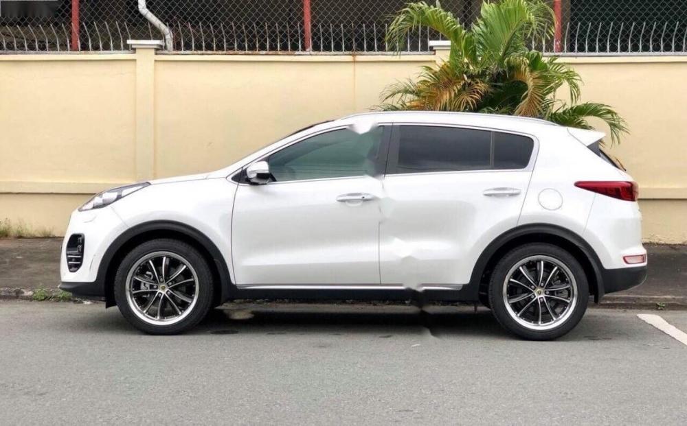 Kia Sportage GT Line 2015 - Bán Kia Sportage GT Line đời 2015, màu trắng, nhập khẩu  