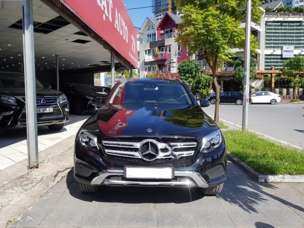 Mercedes-Benz GLC-Class GLC 250 4Matic 2018 - Bán Mercedes GLC 250 4Matic đời 2018, màu đen