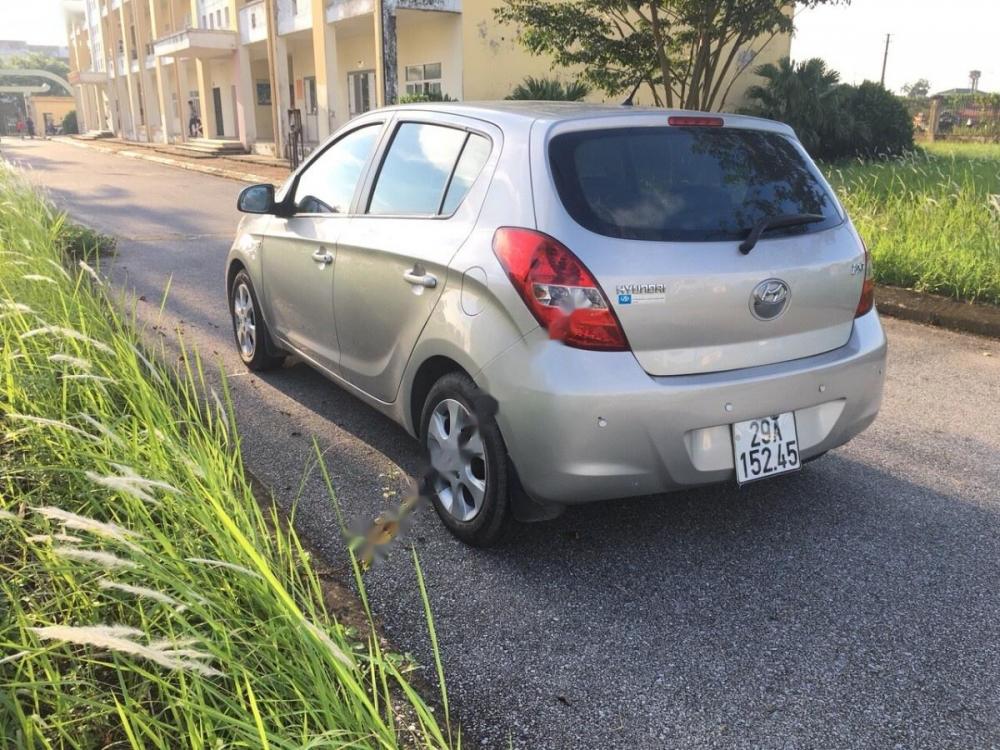 Hyundai i20 1.4 AT 2011 - Cần bán xe Hyundai i20 1.4 AT năm sản xuất 2011, màu xám 