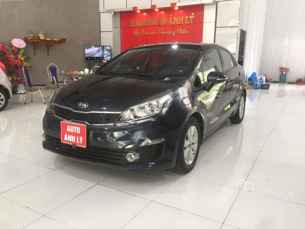 Kia Rio AT 2015 - Cần bán Kia Rio AT năm sản xuất 2015, màu đen, xe nhập  