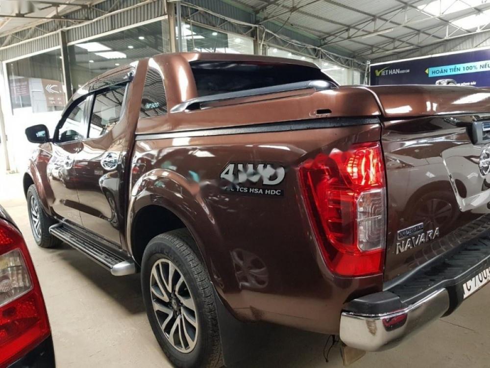 Nissan Navara SL 2.5 MT 4WD 2016 - Cần bán xe Nissan Navara SL 2.5 MT 4WD 2016, màu nâu, nhập khẩu
