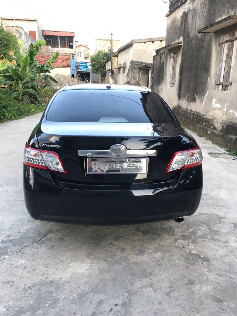 Toyota Camry 2.4 Hybrid 2010 - Bán ô tô Toyota Camry Hybrid sản xuất năm 2010, màu đen, nhập khẩu