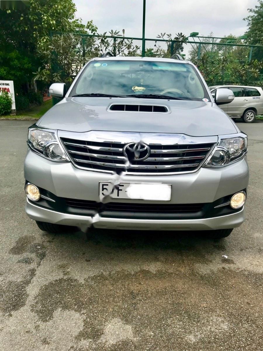 Toyota Fortuner 2.5G 2016 - Cần bán xe Toyota Fortuner 2.5G năm 2016, màu bạc 