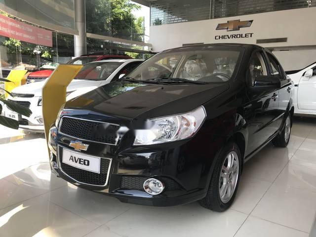 Chevrolet Aveo 2018 - Bán Chevrolet Aveo năm sản xuất 2018, màu đen, giá tốt