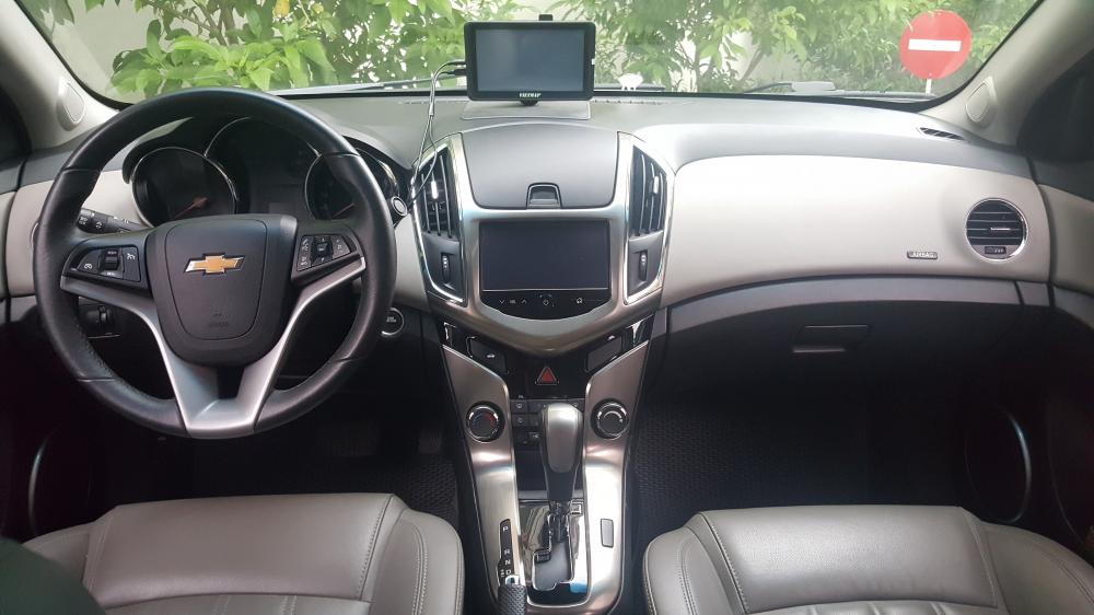 Chevrolet Cruze LTZ 2015 - Bán Chevrolet Cruze LTZ năm 2015, màu đen  