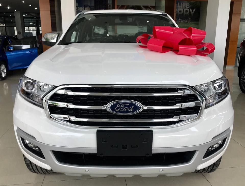 Ford Everest 2.0L Single-Turbo 2018 - Bán Ford Everest 2.0L, nhập khẩu. Giao xe ngay. LH: 0902172017- Em Mai