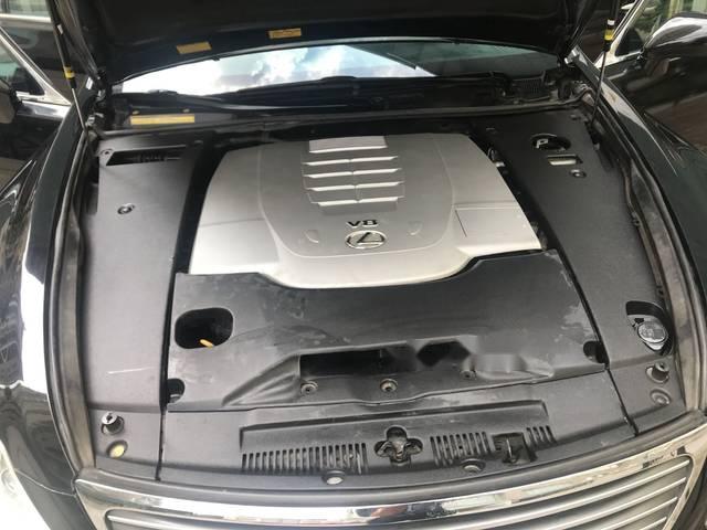 Lexus LS  460L    2007 - Cần bán gấp Lexus LS 460L năm 2007, màu đen, nhập khẩu nguyên chiếc đã đi 160.000 km