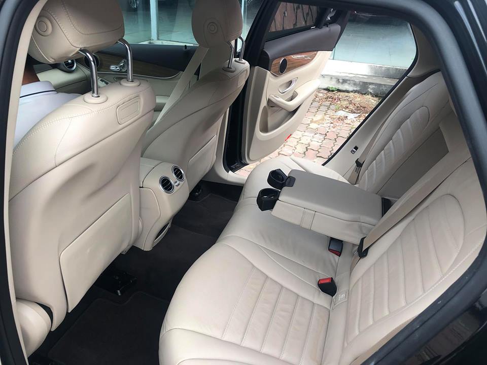 Mercedes-Benz GLC-Class GLC250 2016 - Bán Mercedes- Benz GLC 250 2016, màu đen