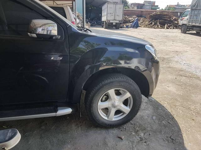 Isuzu Dmax   (4x4) AT 2016 - Bán xe Izuzu D Max 3.0, 2 cầu điện, chạy hơn 3v