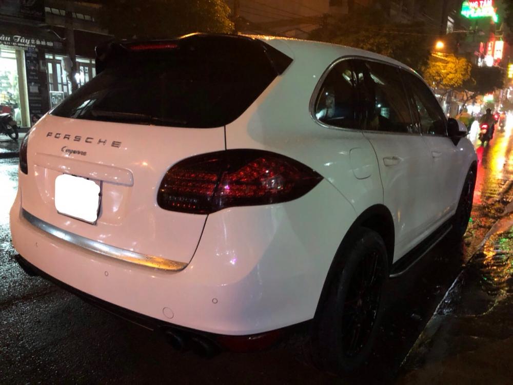 Porsche Cayenne 2010 - Bán Porsche Ceyenne xe như mới, nguyên zin 2010