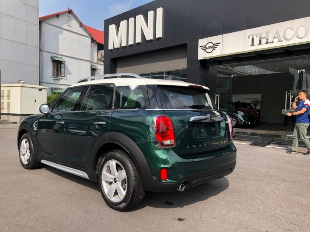 Mini Cooper Countryman 2017 - Bán Mini Cooper Countryman sản xuất 2017, màu xanh lam, xe mới 100%