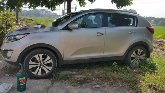 Kia Sportage   2011 - Cần bán xe Kia Sportage đời 2011, số tự động, màu bạc, xe chính chủ đi ít