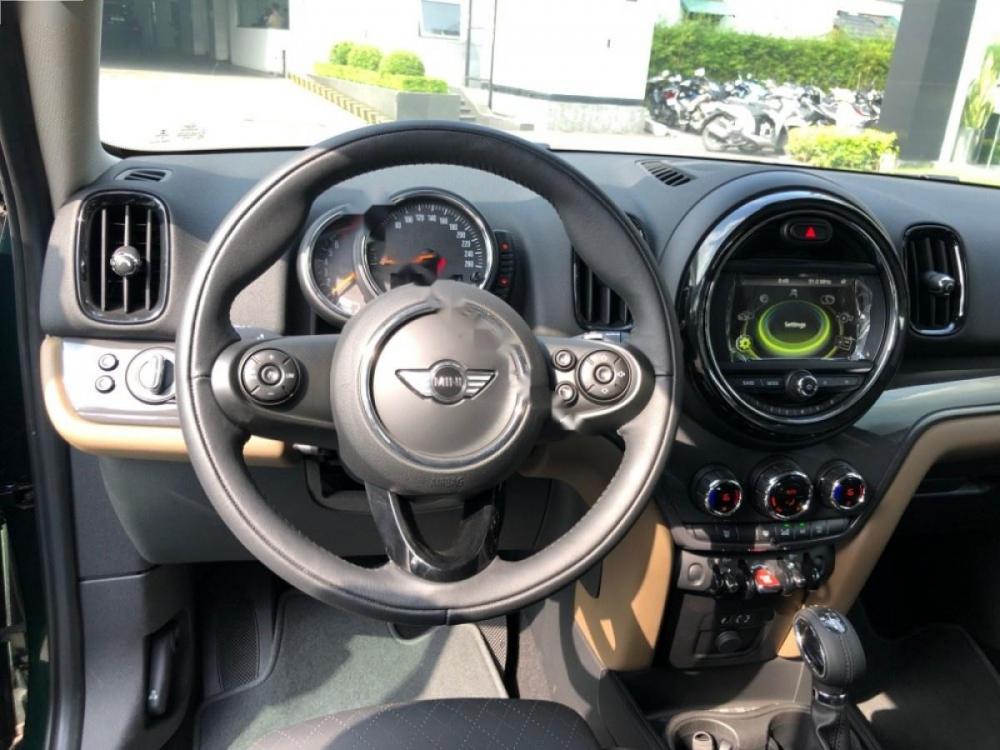 Mini Cooper Countryman 2017 - Bán Mini Cooper Countryman sản xuất 2017, màu xanh lam, xe mới 100%