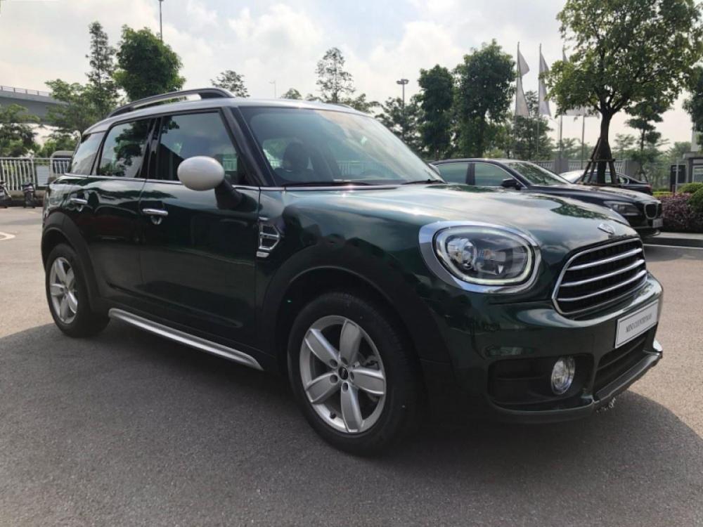 Mini Cooper Countryman 2017 - Bán Mini Cooper Countryman sản xuất 2017, màu xanh lam, xe mới 100%