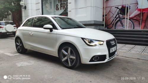 Audi A1   1.4 AT  2010 - Bán xe Audi A1 1.4 AT 2010, màu trắng, xe nhập