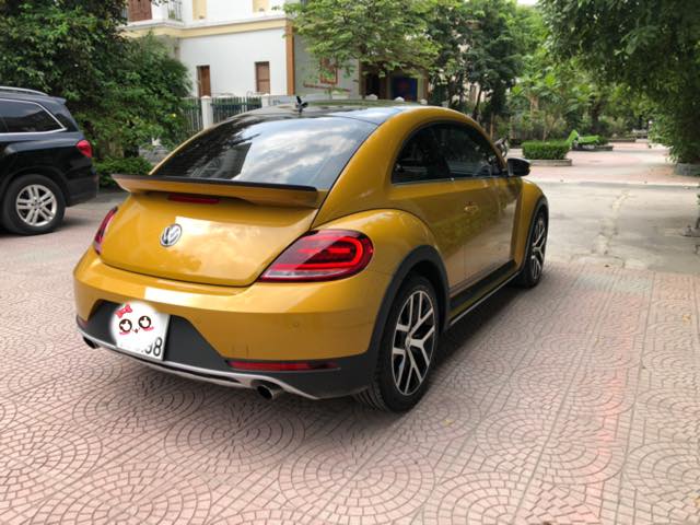 Volkswagen Beetle 2017 - Bán Volkswagen Beetle Dune 2.0 TSI nhập khẩu nguyên chiếc, nội thất da sang trọng