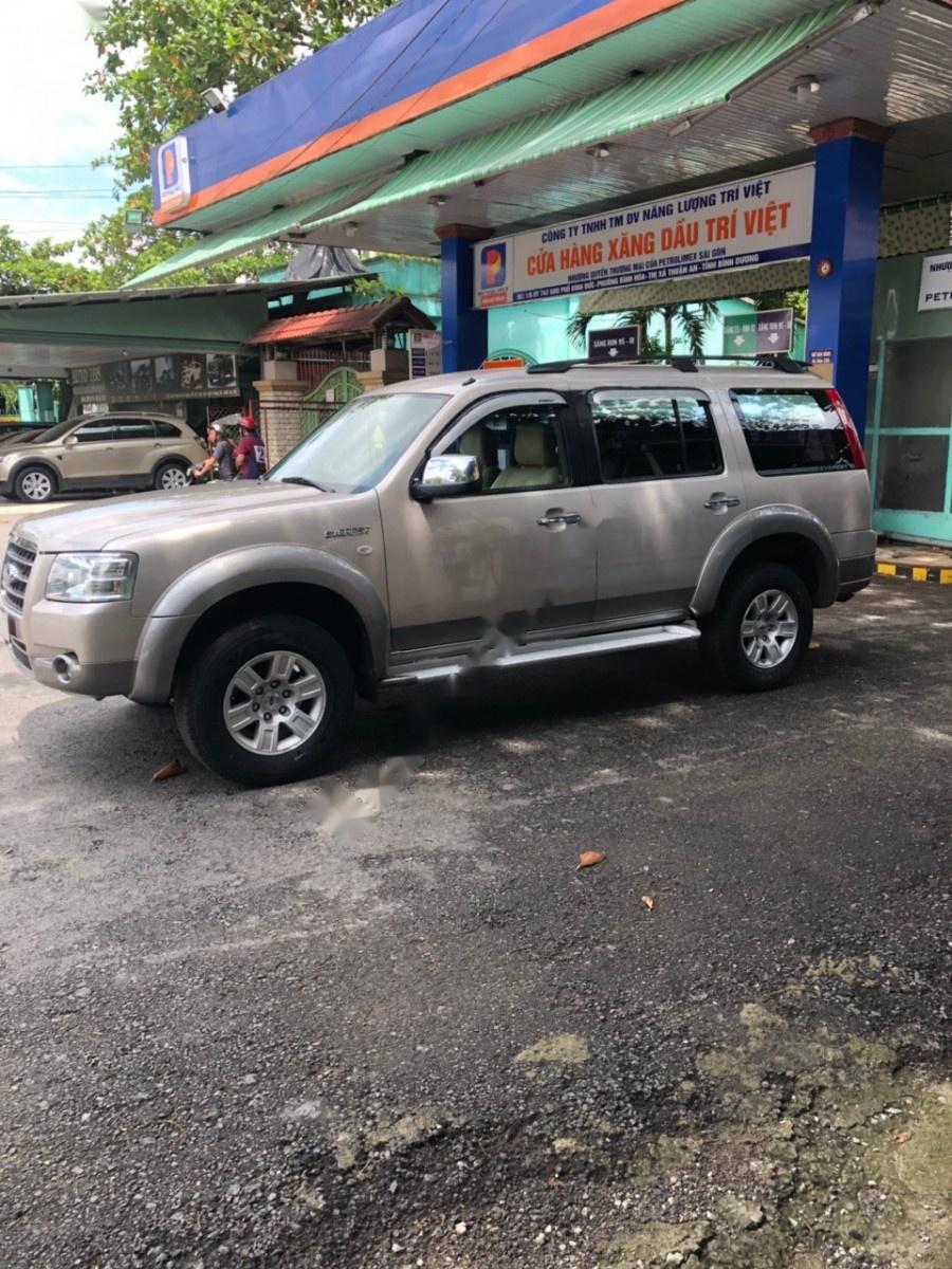 Ford Everest 2.5L 4x2 MT 2007 - Bán Ford Everest số sàn, 1 cầu, màu vàng cát