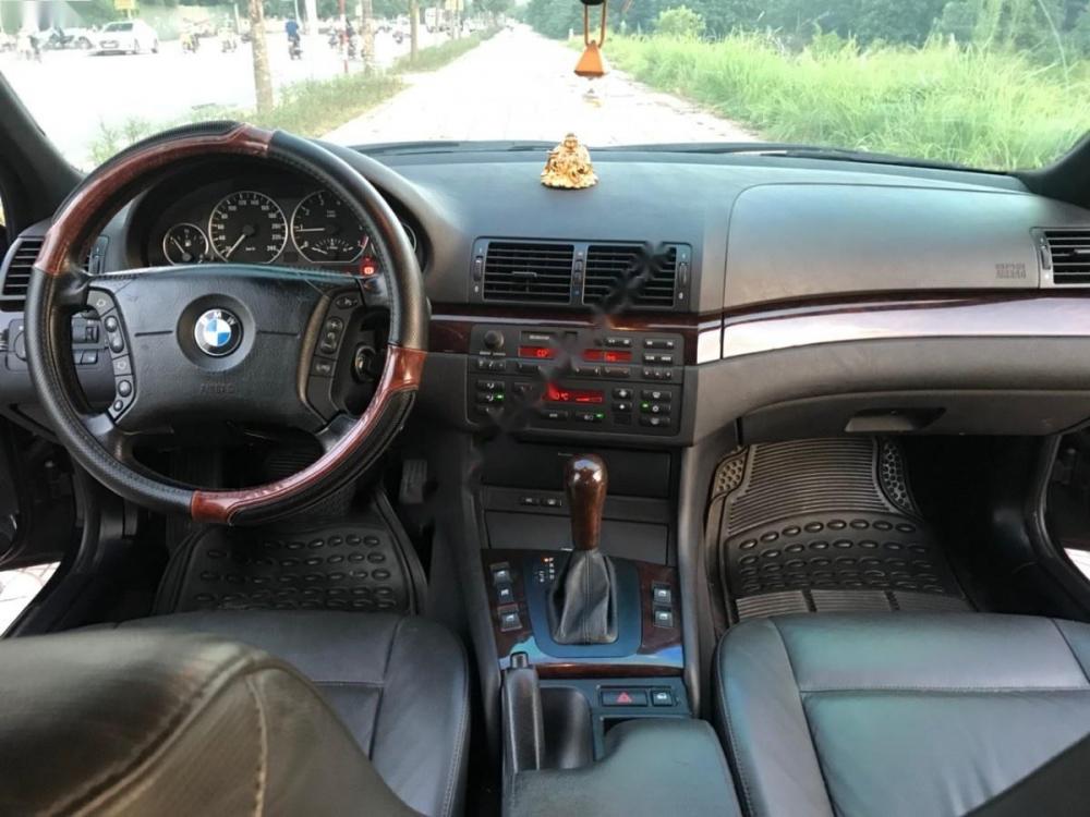 BMW 3 Series 318i 2005 - Bán BMW 318i 2005, đăng ký 2006, số tự động, màu đen