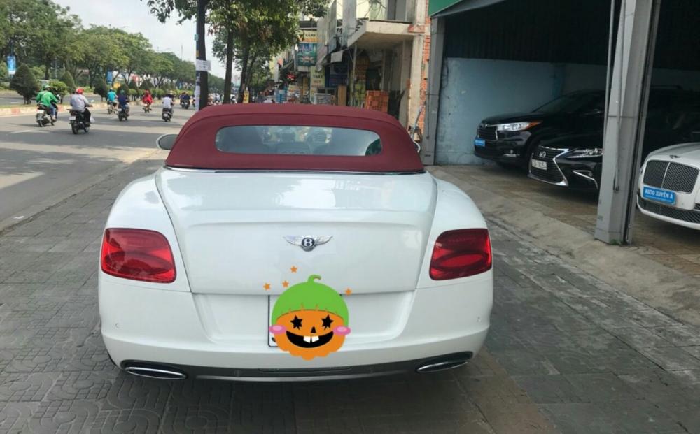 Bentley Continental GTC 2016 - Bán Bentley Continental GTC sản xuất năm 2016, màu trắng, xe nhập