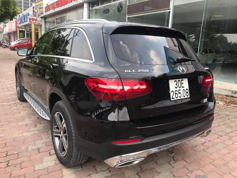 Mercedes-Benz GLC-Class GLC 250 4Matic 2016 - Cần bán Mercedes GLC 250 4Matic đời 2016, màu đen