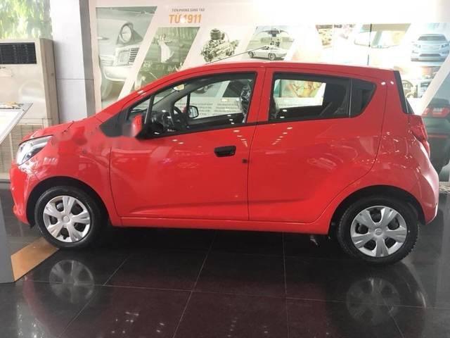 Chevrolet Spark 2018 - Bán ô tô Chevrolet Spark đời 2018, màu đỏ  