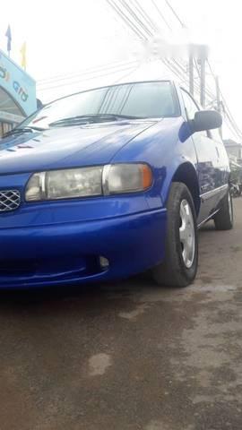 Nissan Quest 1995 - Cần bán lại xe Nissan Quest năm 1995, màu xanh lam, nhập khẩu nguyên chiếc