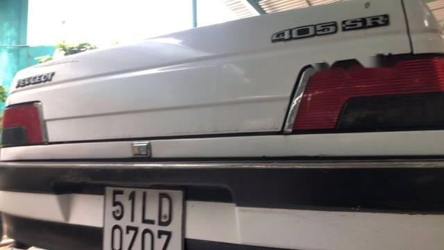 Peugeot 405 1994 - Cần bán lại xe Peugeot 405 đời 1994, màu trắng 