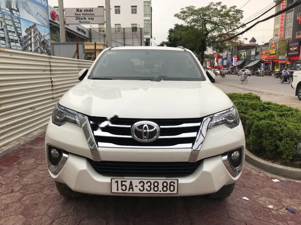 Toyota Fortuner 2.7 V 4x4 2016 - Bán Toyota Fortuner 2.7 V 4x4 đời 2016, màu trắng, nhập khẩu