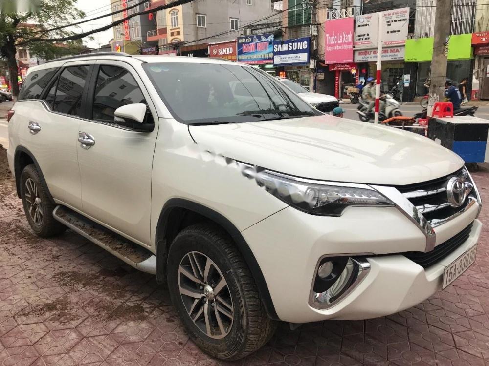 Toyota Fortuner 2.7 V 4x4 2016 - Bán Toyota Fortuner 2.7 V 4x4 đời 2016, màu trắng, nhập khẩu