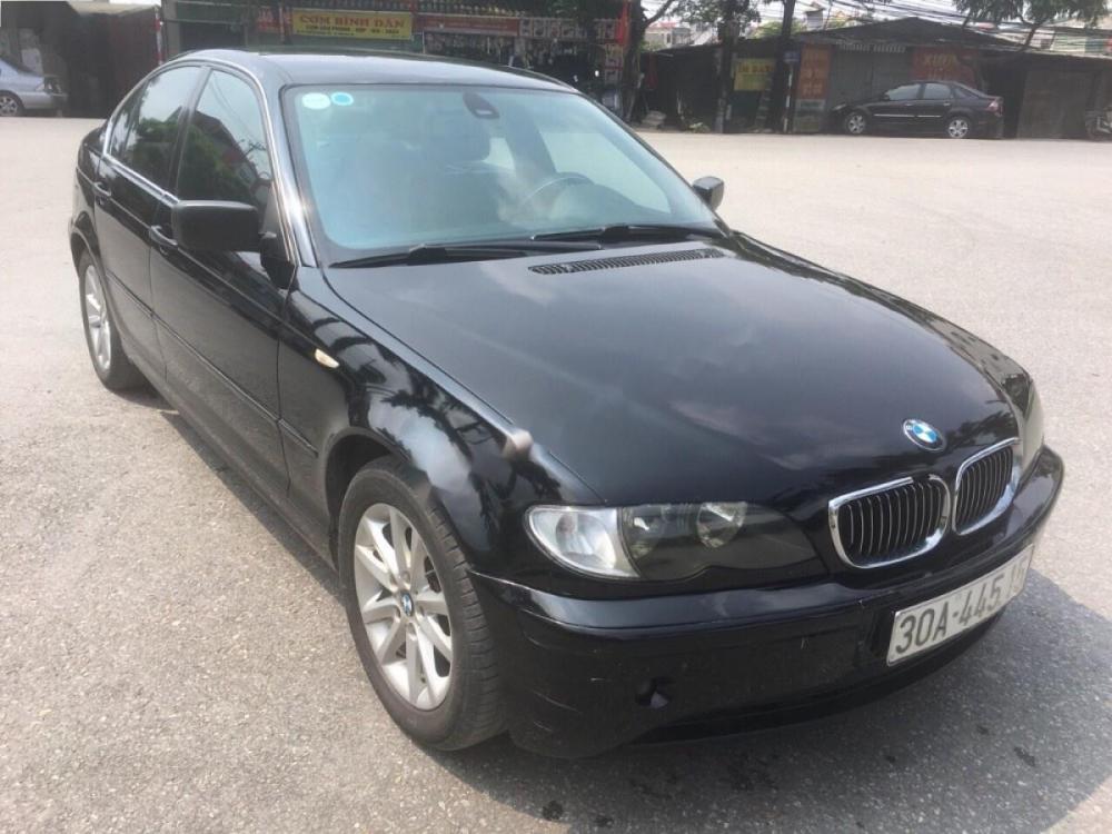 BMW 3 Series 318i 2005 - Cần bán BMW 3 Series 318i đời 2005, màu đen chính chủ