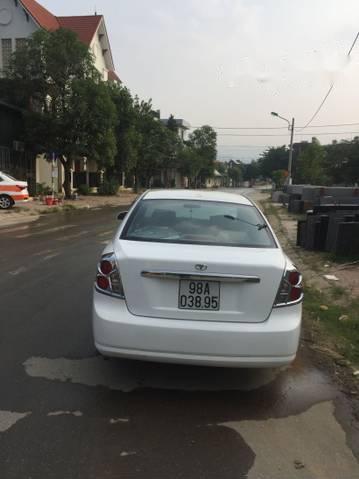 Chevrolet Lacetti   2006 - Bán xe Chevrolet Lacetti đời 2006, màu trắng xe gia đình giá cạnh tranh