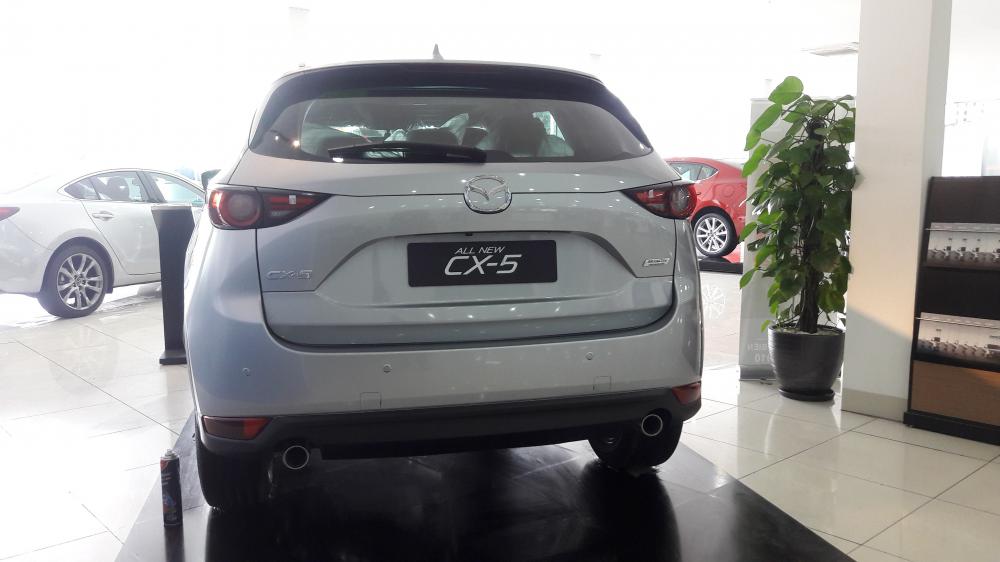 Mazda CX 5 2.5 2018 - Mua Mazda CX5 2018, thay dầu, bảo dưỡng miễn phí. Không lo chi phí về sau. Hỗ trợ trả góp 90%. LH 0975930716