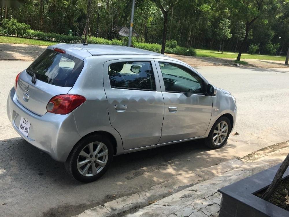 Mitsubishi Mirage 2010 - Gia đình cần bán xe Mitsubishi Mirage đời cuối 2015, nhập khẩu nguyên chiếc từ Thái Lan