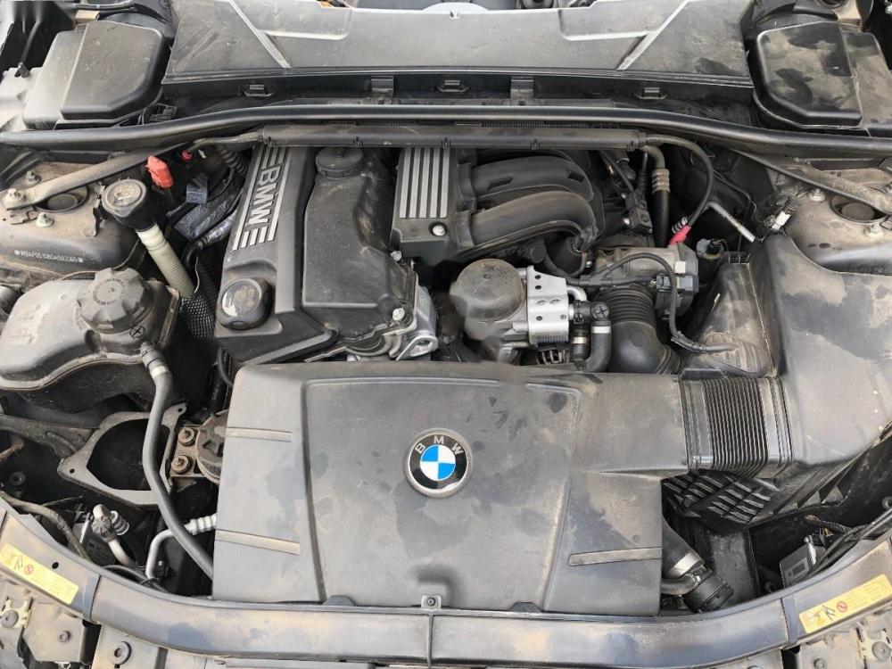 BMW 3 Series 320i 2009 - Cần bán xe BMW 320i, sản xuất 2009, xe gia đình sử dụng, cam kết không đâm đụng, ngập nước