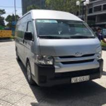 Toyota Hiace 2016 - Bán xe Toyota Hiace sản xuất 2016, màu bạc, nhập khẩu nguyên chiếc, như mới