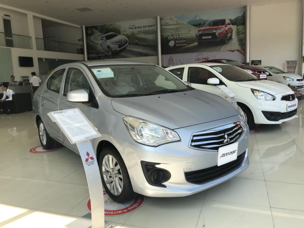 Mitsubishi Attrage 2018 - [Siêu rẻ] Mitsubishi Attrage nhập Thái, 5L/100km, xe chạy Grab hiệu quả, cho vay 80% - LH ngay: 0905.91.01.99 Phú