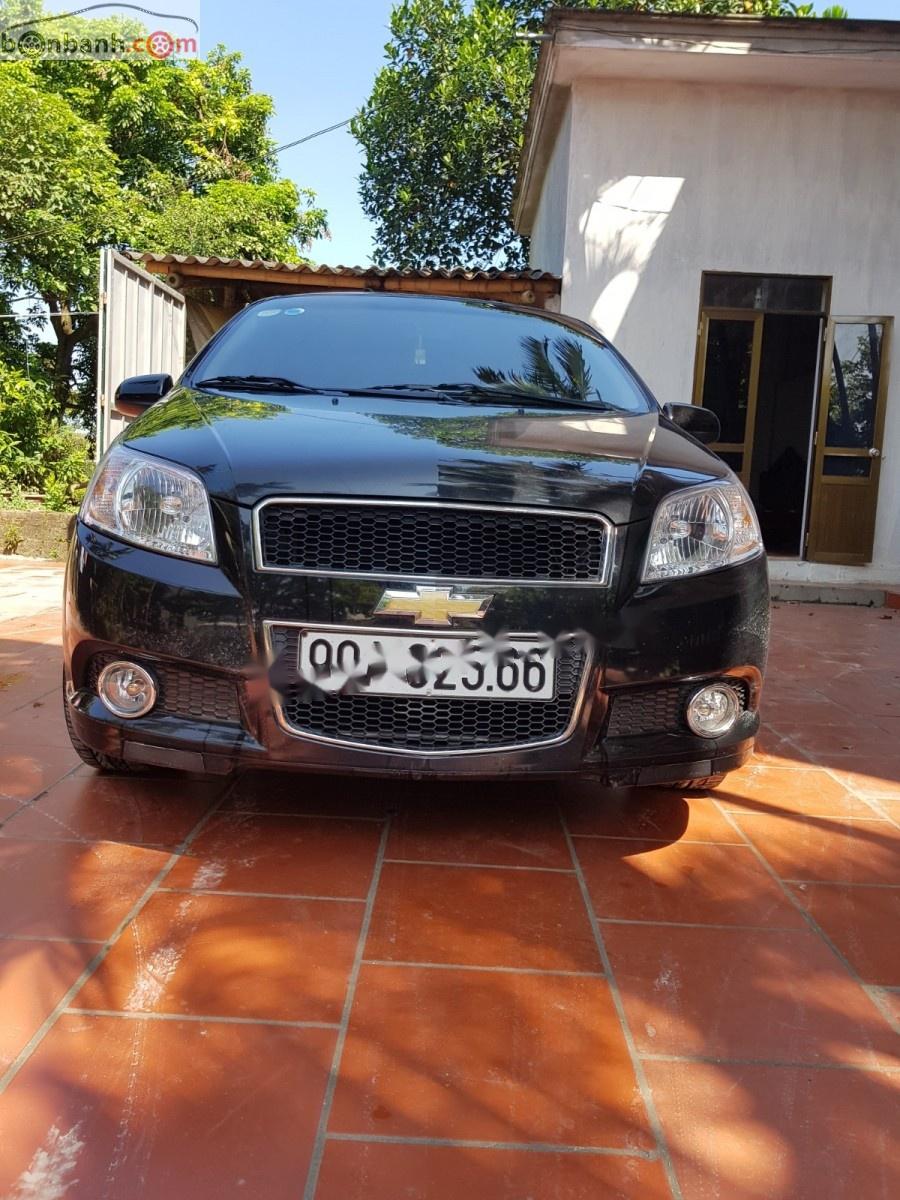 Chevrolet Aveo 2015 - Cần bán Chevrolet Aveo năm sản xuất 2015, màu đen, xe nhập còn mới