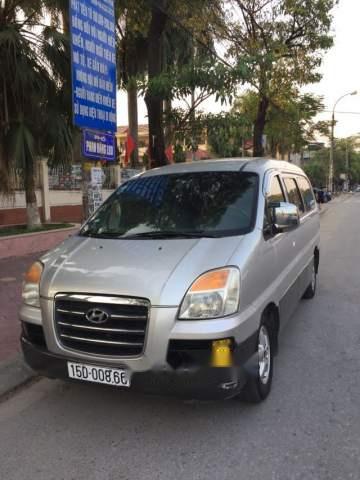 Hyundai Grand Starex 2006 - Cần bán xe Hyundai Grand Starex năm 2006, màu bạc