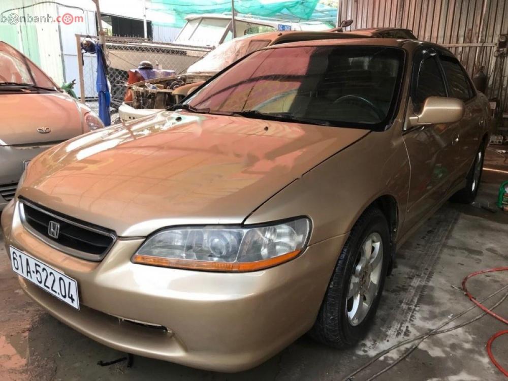 Honda Accord 2.0 AT 2002 - Cần bán gấp Honda Accord 2.0 AT năm sản xuất 2002, nhập khẩu, giá 225tr