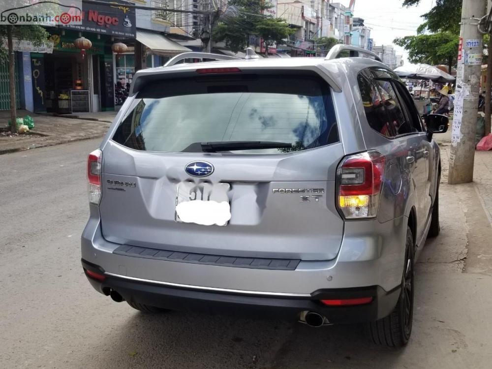 Subaru Forester  2.0XT Turbo  2016 - Cần bán xe Subaru Forester năm sản xuất 2016, màu bạc, nhập khẩu nguyên chiếc