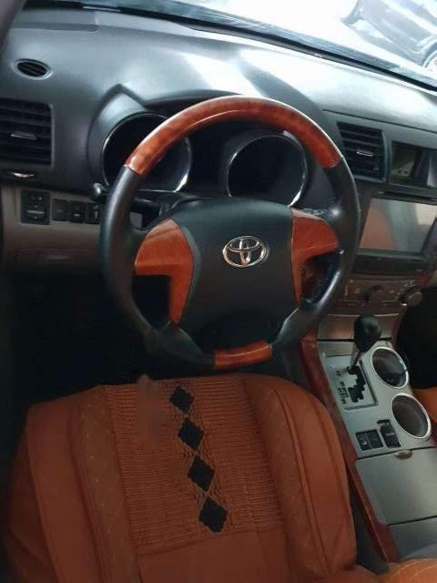 Toyota Highlander 2007 - Bán Toyota Highlander đời 2007, màu bạc  