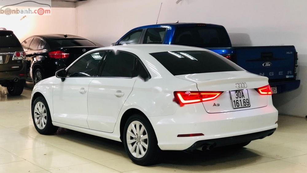 Audi A3 1.8 2013 - Auto bán ô tô Audi A3 1.8 đời 2013, màu trắng, nhập khẩu nguyên chiếc
