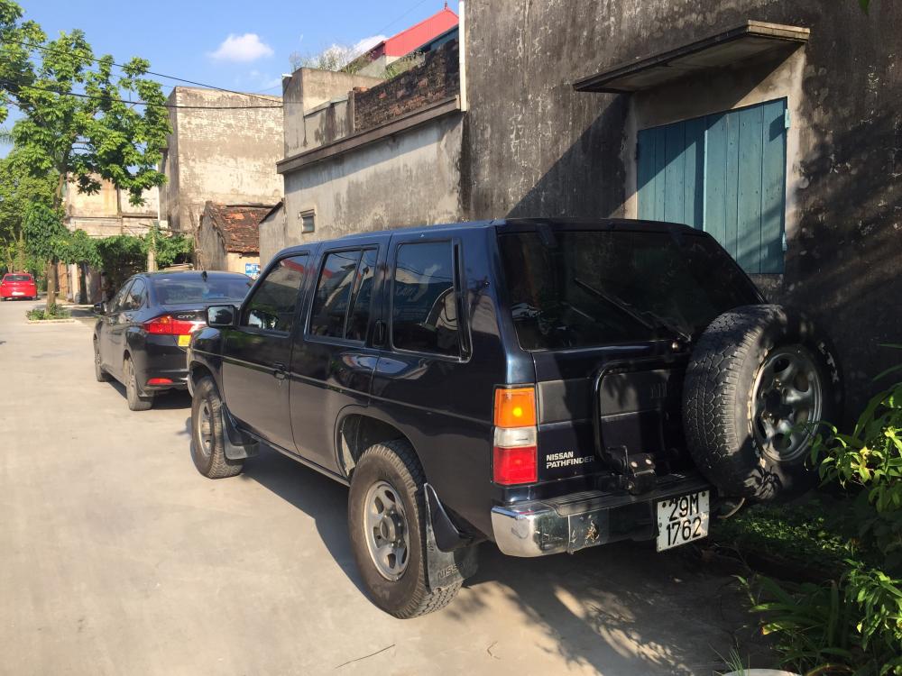 Nissan Pathfinder 1994 - Cần bán Nissan Pathfinder năm 1994, màu xanh lam, xe nhập