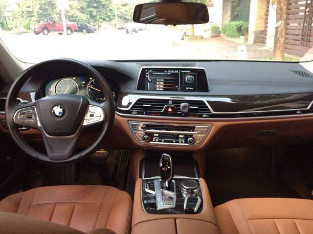 BMW 7 Series   730 Li 2016 - Bán xe BMW 7 Series 730 Li sản xuất 2016, màu đen, xe nhập