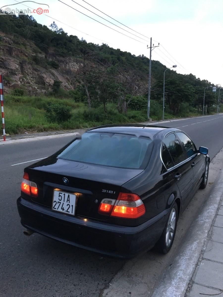 BMW 3 Series 318i 2004 - Bán xe BMW 3 Series 318i 2004, màu đen, nhập khẩu