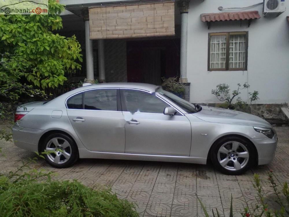 BMW 5 Series 523i 2008 - Bán xe BMW 5 Series 523i đời 2008, màu bạc, nhập từ Đức