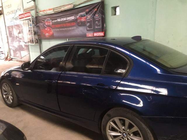 BMW 3 Series  320i 2011 - Bán BMW 320i sản xuất 2011, màu xanh lam, nhập khẩu chính chủ, giá chỉ 570 triệu