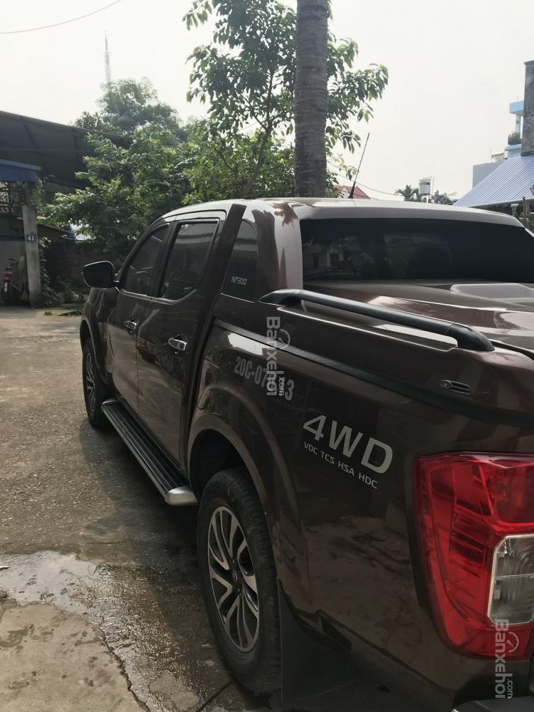 Nissan Navara  NP300 2015 - Bán xe Nissan Navara SL năm 2015, màu nâu, xe nhập