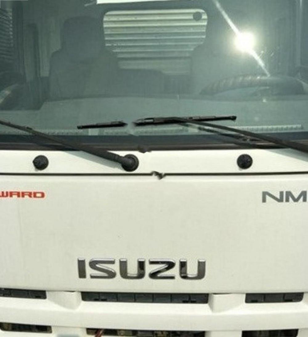 Isuzu NMR 1T7 2014 - Cần bán Isuzu NMR 1T7 năm sản xuất 2014, màu trắng ít sử dụng